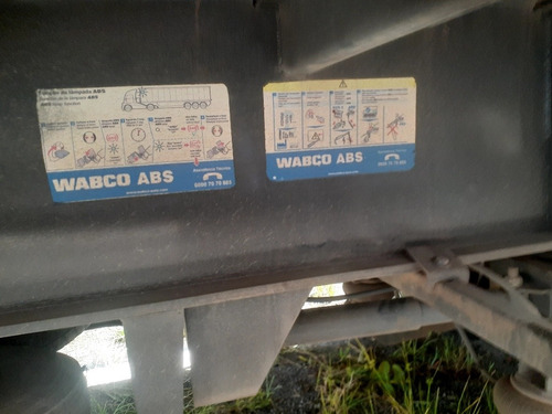 Imagem 7 de 13 de Saider Librelato 30 Pallets Assoalho De Chapa Com Pneus