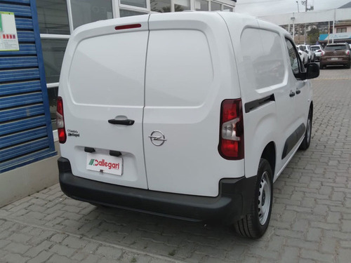 Opel Combo 1.6 Td 2023