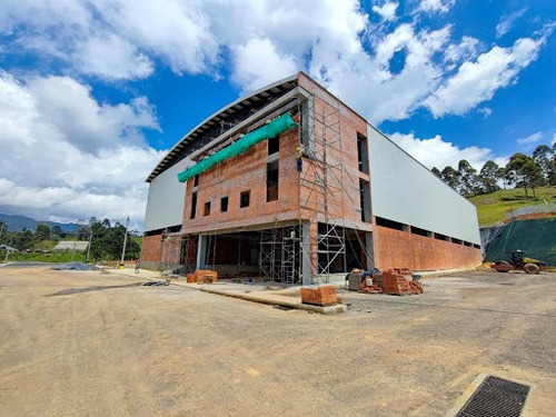 Imagen 3 de 24 de Bodegas En Arriendo Caldas 643-6383