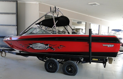 Lancha Masterboat Wakestar