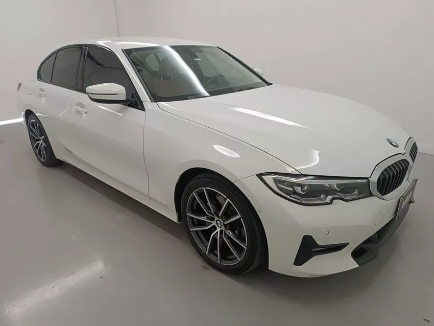 BMW 320i 320I