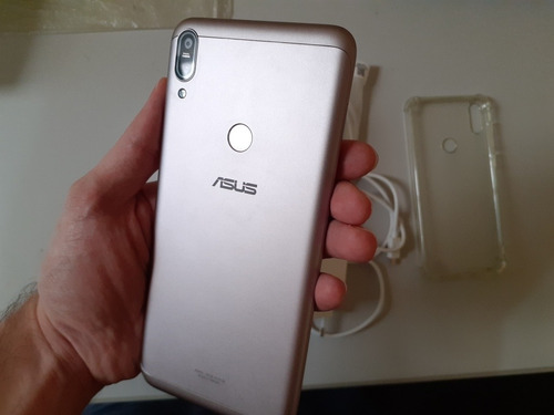 Asus Zenfone Max Pro M1