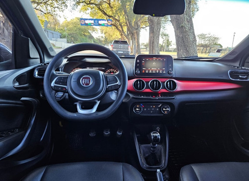 Fiat Argo 1.8 Hgt