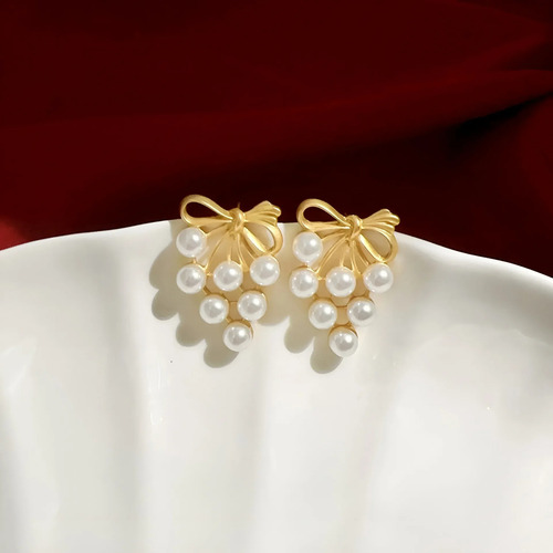Pendientes Vintage Antiguos Con Forma De Lazo Y Perlas De Uv