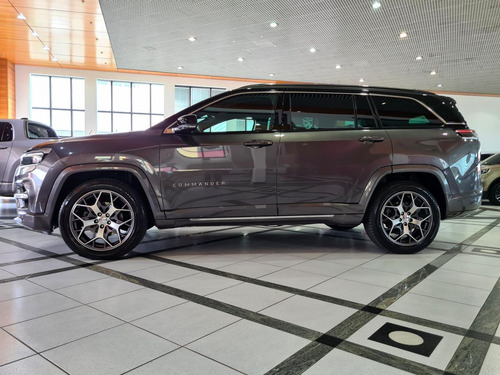 Jeep Commander Overland T270 Turbo Flex