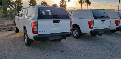 Imagen 1 de 5 de Cúpula Sin Ventanas Nissan Np300 Doble Cabina Maxliner