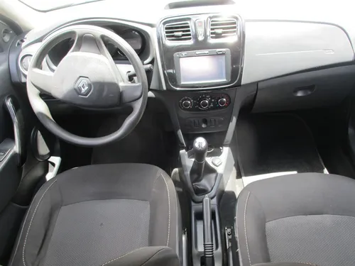 Renault Logan Expression / Life + Mt Aa