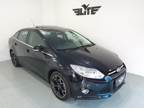 Ford Focus Sedan Titanium Plus