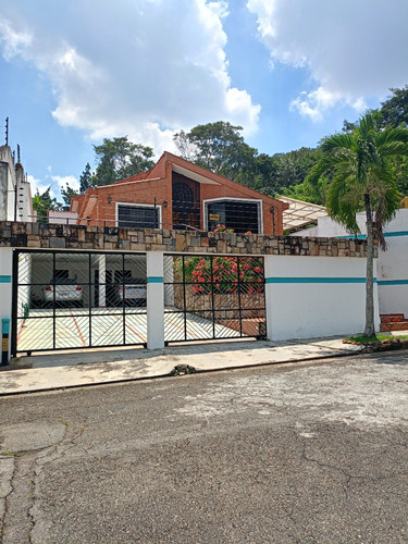 Casa Altos De Guataparo Valencia Carabobo Espaciosa, Comoda Planta 100%