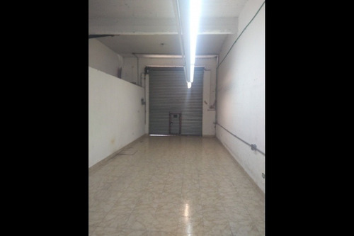 Imagen 6 de 9 de Galpon En Venta En Caseros