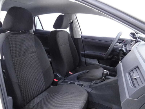 Imagem 4 de 10 de Volkswagen Virtus 1.6 Msi Automatico