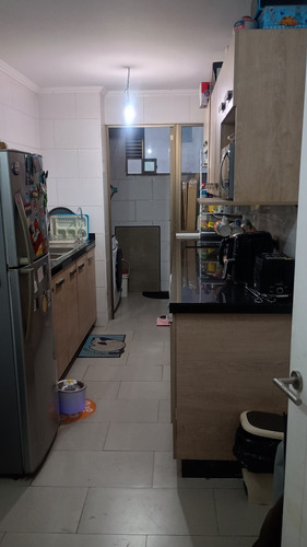 Departamento 2d+2b+estacionamiento. Mall Plaza Oeste