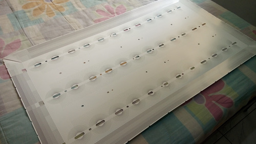 11- Papel Refletor Led Tv Samsung Un50cu7700g Original Novo (Usado)