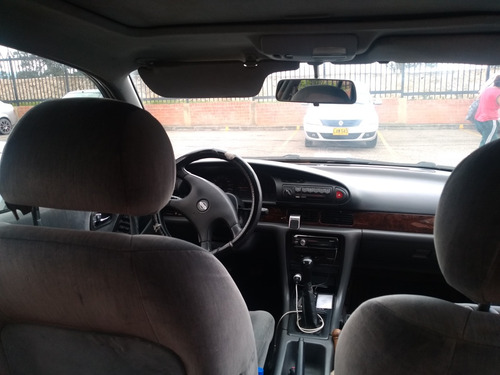 Nissan Bluebird 2.0 Sss