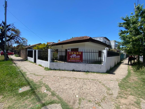 Casa En Venta En Gregorio De Laferrere