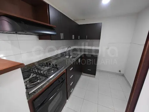 Apartamento En Arriendo Otra Parte 472-7063