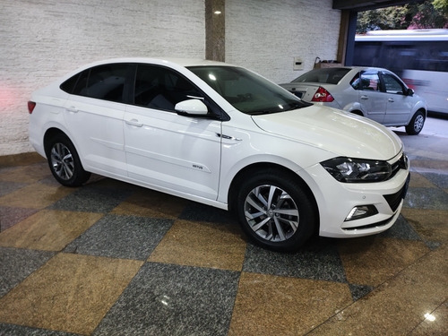 Imagem 2 de 11 de Volkswagen Virtus 2019 1.0 Highline 200 Tsi Aut. 4p