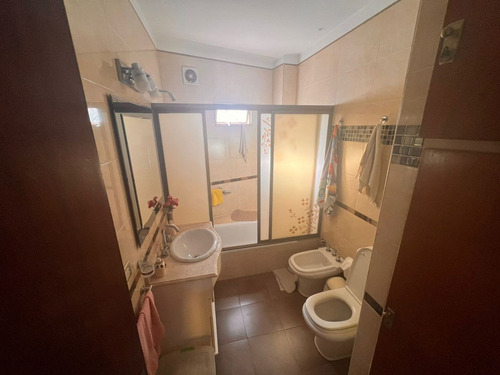 Imagen 11 de 23 de Hermoso Duplex 110 M2 3 Ambientes
