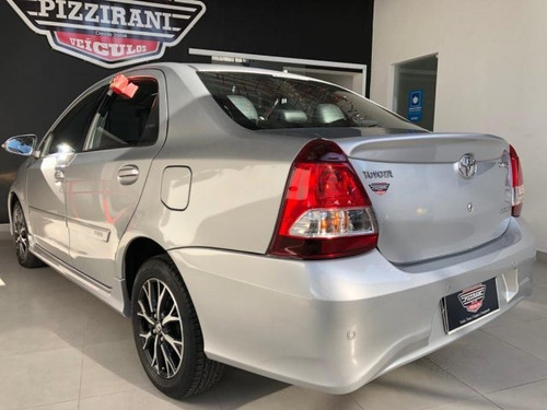 Imagem 8 de 15 de Etios Sedán 1.5 Platinum Sedan 16v Flex 4p Automático