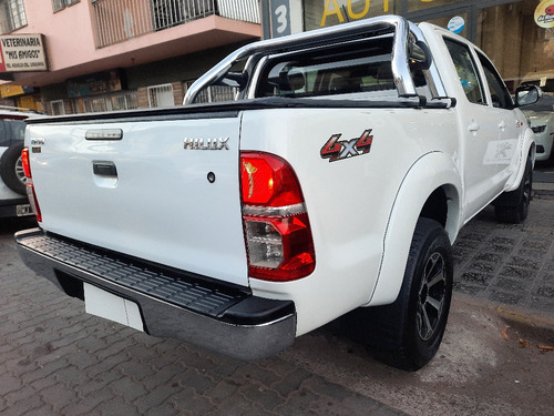 Toyota Hilux 3.0 Cd Sr 171cv 4x2 - B3