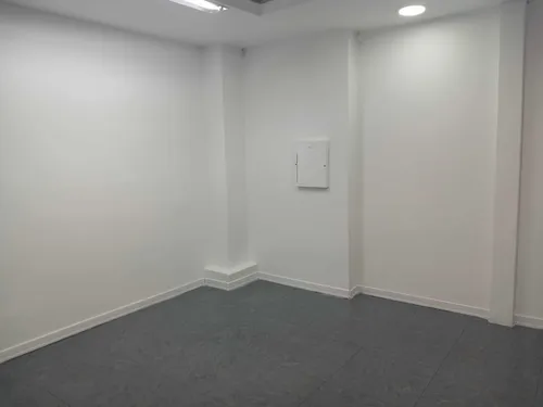 Local 2-20 Bulevar Niza 2 Piso 26mts Con Mezzanine