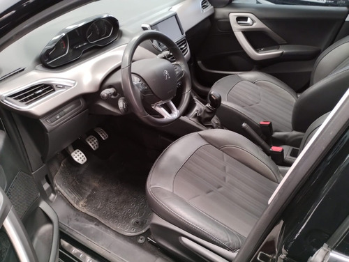 Imagen 8 de 25 de Peugeot 208 1.6 Feline 2017, Concesionario Oficial Lp