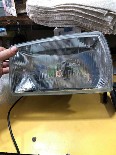Óptica Original Peugeot 504 Hasta 87 Marca Cibie 472-045