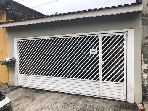 02 Casas Com 3 Quartos Cada. Garagem Coberta E Portão Auto.