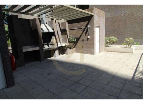Departamento En Venta, 4 Dormitorios, Ñuñoa