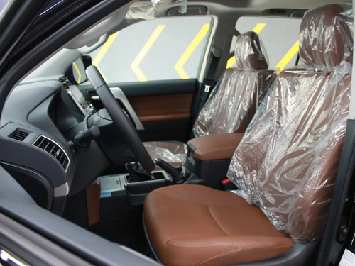 Imagen 2 de 4 de Toyota Prado Land Cruiser Edicion Especial 70 Aniv