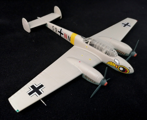 Miniatura Diecast 1/72, Caza Pesado Bf 110 E2, Kutscha 1942