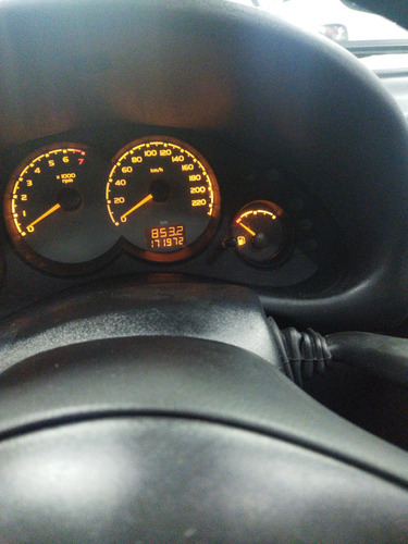Chevrolet Corsa Classic 1.6 Super 4p AUTOMÁTICO