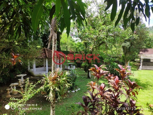 Imagem 3 de 30 de Maravilhoso Sítio Cercado Por Belezas Naturais Com 7 Quartos Sendo 3 Suítes + Dependência Em Guapimirim - St00158 - 67646012