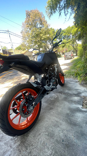 Duke 200