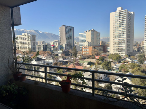En Venta 4 Dormitorios, 2 Estacionamientos