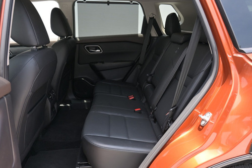 Nissan X-Trail Platinum Plus 2 Row