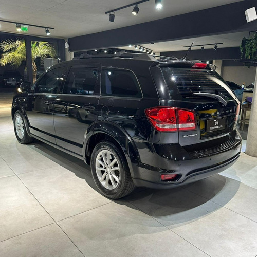 Dodge Journey 2.4 Sxt Atx Techo 3filas