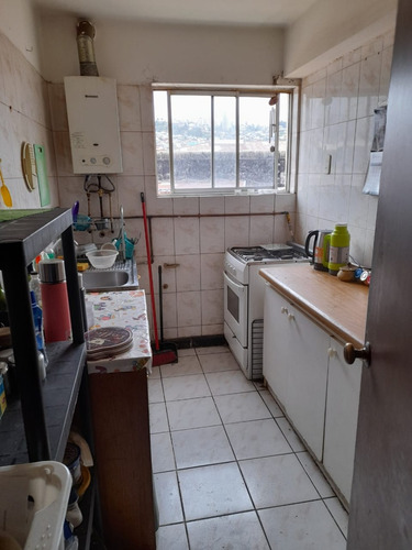 Se Vende Centrico Depto Ubicado Frente Al Congreso Valpo