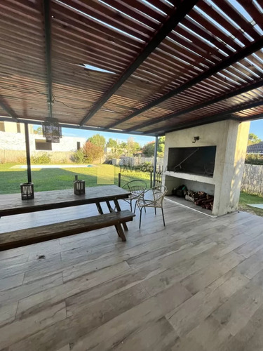 Alquiler Anual Y Venta Hermosa Casa En Barrio Privado La Residence