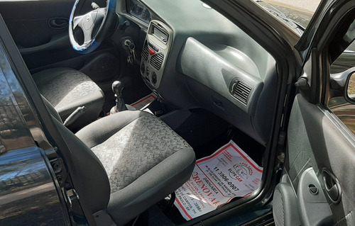 Fiat Siena 2008 1.0 Fire Celebration Flex 4p