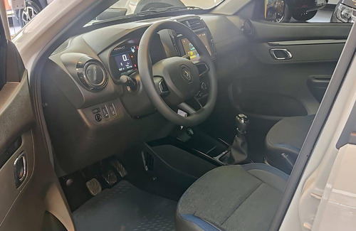 Imagem 10 de 13 de Renault Kwid 1.0 12v Sce Flex Intense Manual
