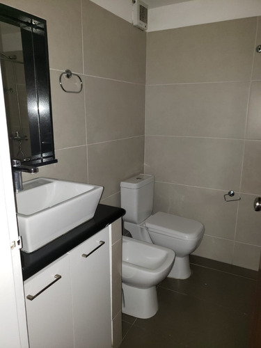 Imagen 8 de 14 de Apartamento 2 Dormitorios, Centro Sur