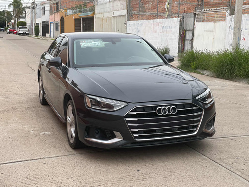 Audi A4 2.0 T Select 190hp Dsg