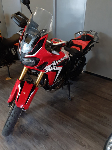 Imagen 1 de 8 de Honda Afrika Twin 2017