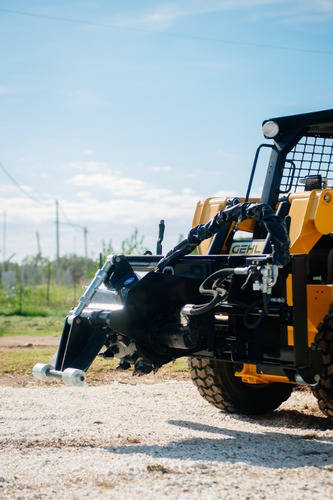Imagen 4 de 18 de Fresadora De Pavimento - Accesorio Minicargadora Bobcat