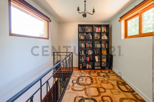 Espectacular Casa En Parcela - Santa Elena De Chicureo