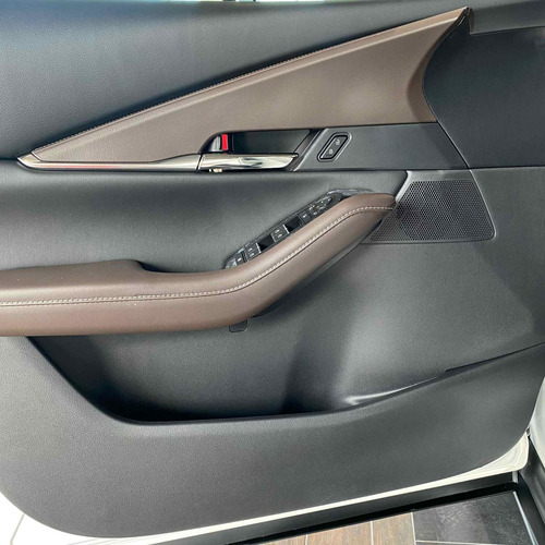 Imagen 6 de 11 de Mazda Cx30 Grand Touring Hibrida