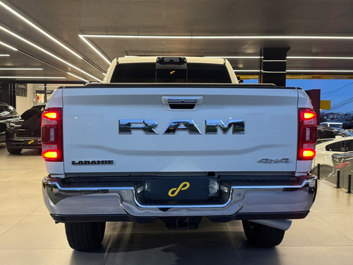 RAM Ram 3500 LARAMIE 6.7 TB CD 4x4 Diesel
