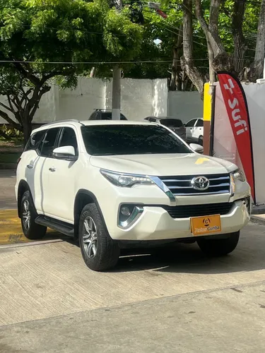 Toyota Fortuner 2.7