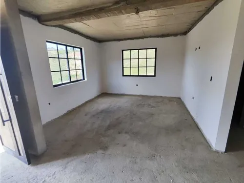 Finca En Obra Gris Con Escrituras En Proindiviso En Marinilla